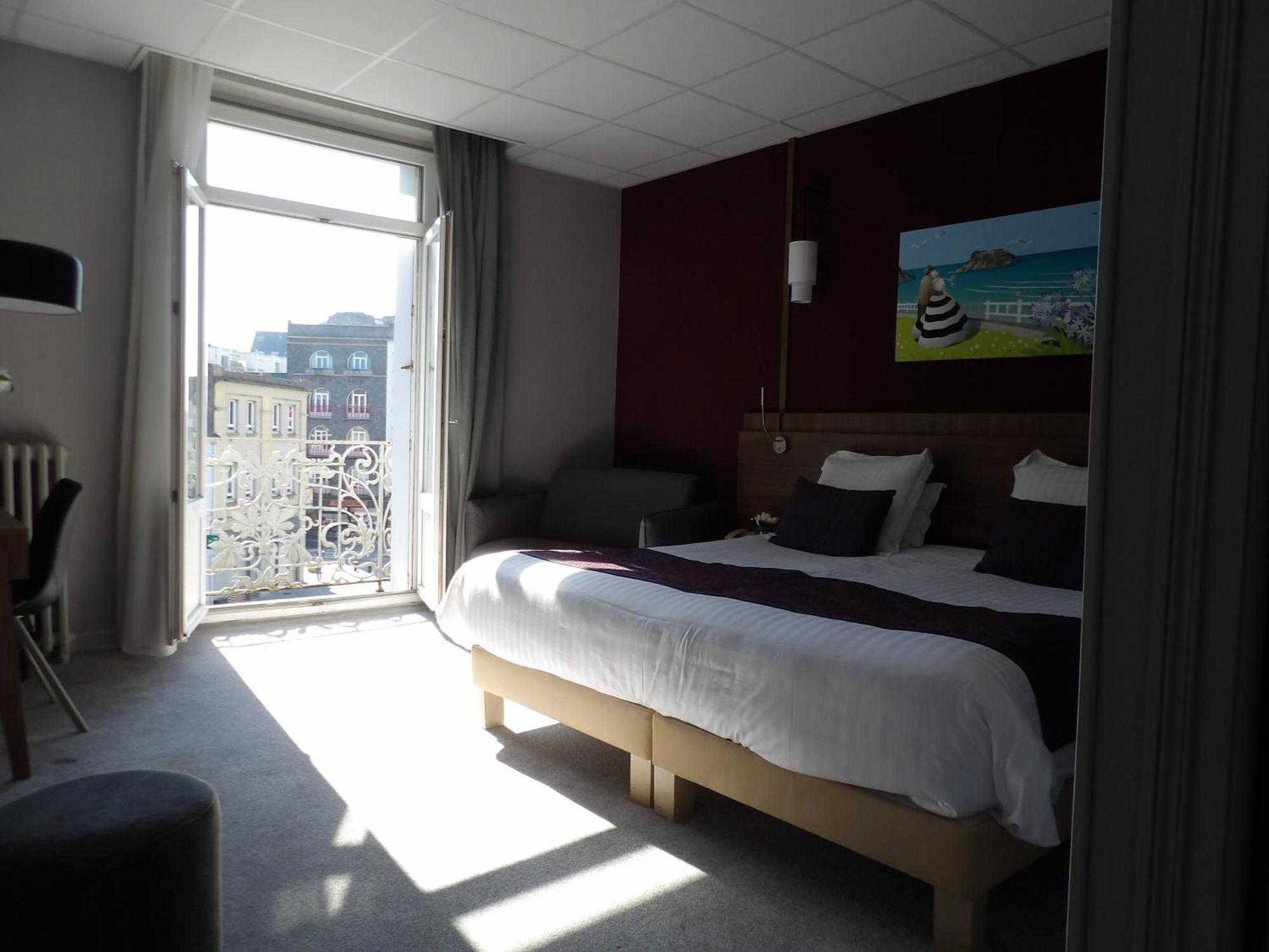 Best Western Le Duguesclin Hotel-Restaurant Saint-Brieuc Bagian luar foto